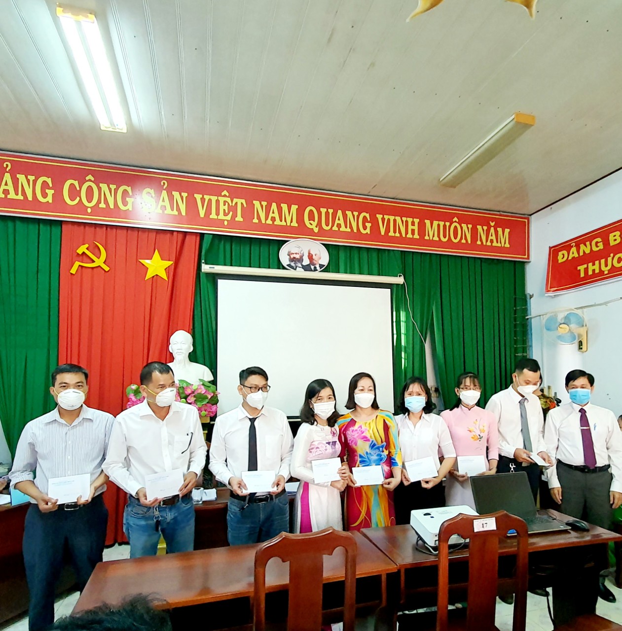 HỘI NGHỊ CÁN BỘ CÔNG CHỨC, VIÊN CHỨC NĂM 2022